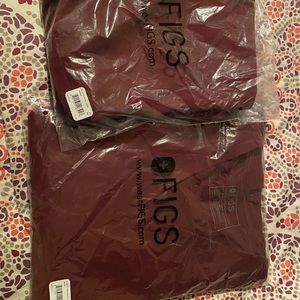 BURGUNDY FIGS SCRUB SET